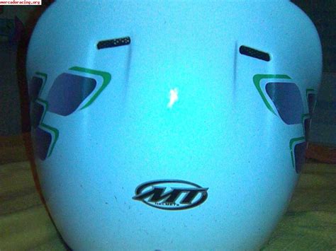 Casco casi nuevo Continuara.org