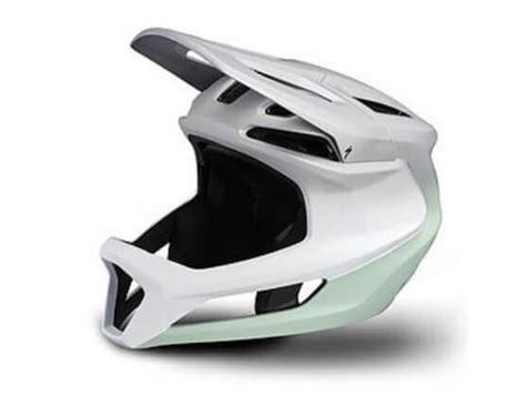 Casco dh nuevo Continuara.org