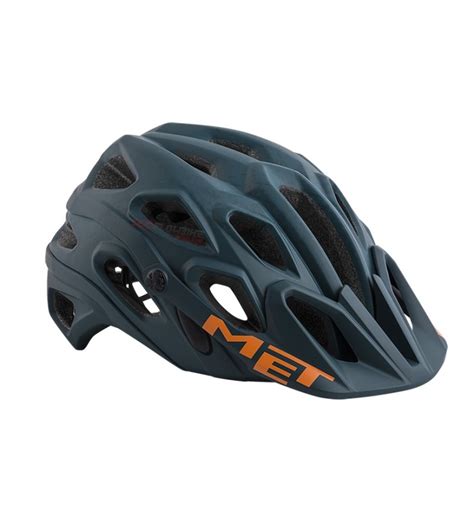 Casco met lupo Continuara.org
