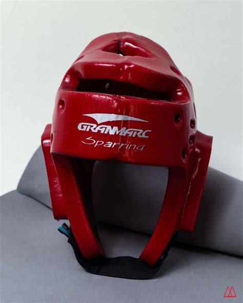 Casco sparring marca Continuara.org