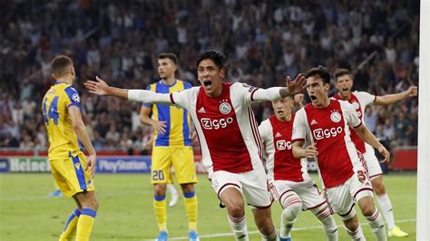 Champions  ajax Continuara.org
