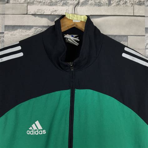 Chaqueta adidas tres Continuara.org