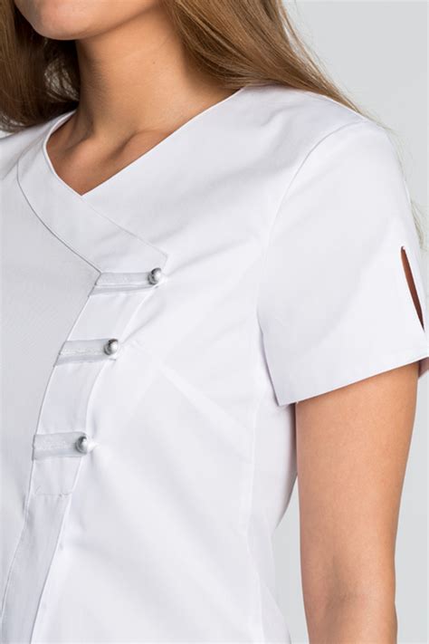 Chaqueta blanca Continuara.org