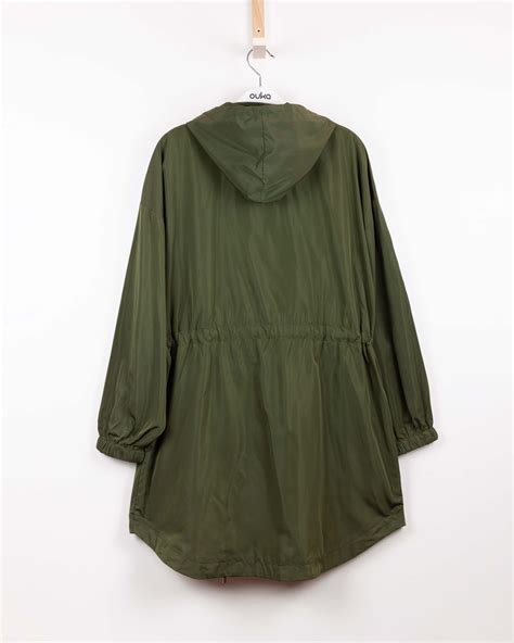 Chaqueta chubasquero capucha Continuara.org