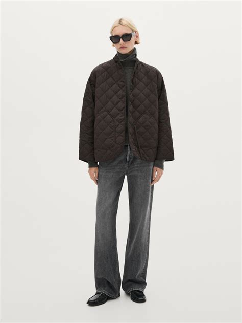 Chaqueta marron acolchada Continuara.org