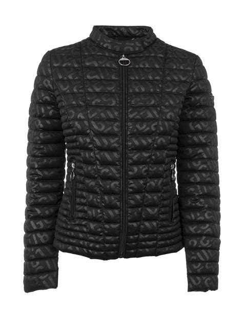 Chaqueta negra guess Continuara.org