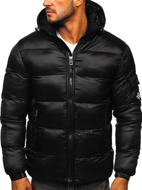 Chaqueta negra marca Continuara.org