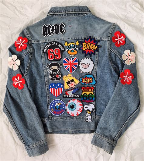 Chaqueta parches Continuara.org