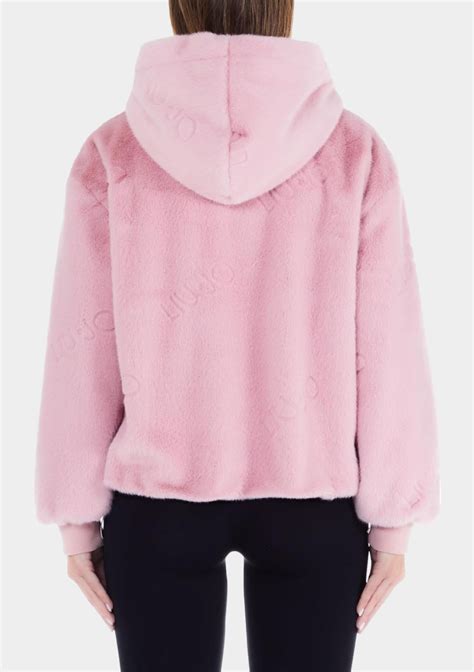 Chaqueta peluche rosado Continuara.org