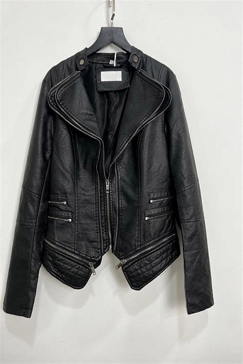 Chaqueta polipiel celeste Continuara.org