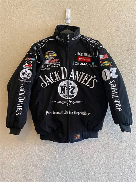 Chaquetas racing Continuara.org