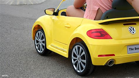 Coche bateria imaginarium Continuara.org