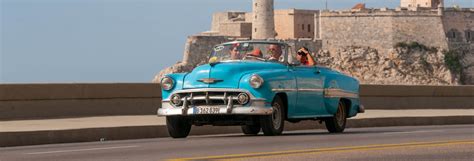Coche paseo clasico Continuara.org