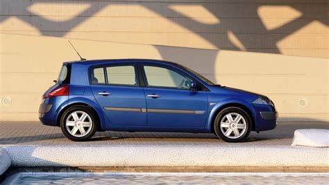 Coche renault megane Continuara.org