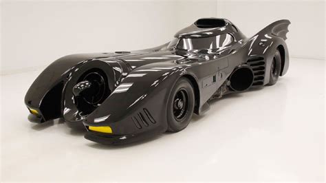 Coche vintage batman Continuara.org