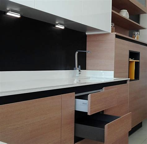Cocina exposicion madera Continuara.org