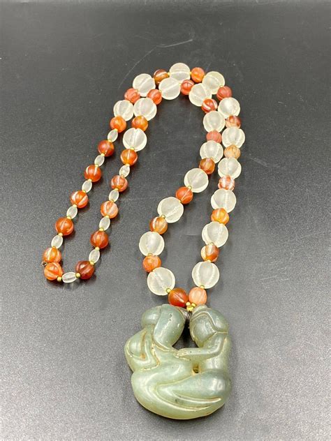 Colgante jade natural Continuara.org