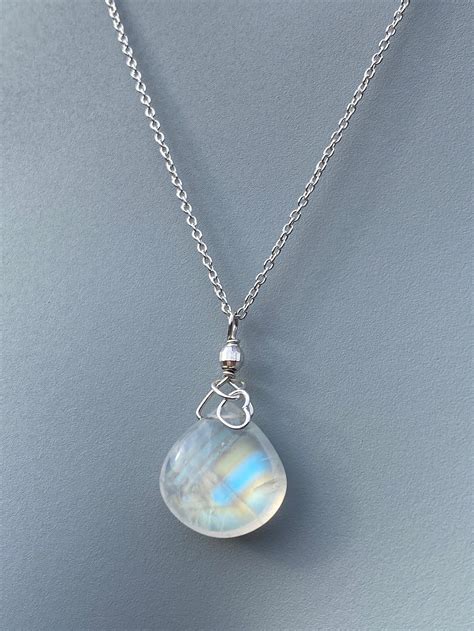 Colgante piedra luna Continuara.org