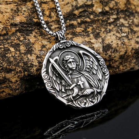 Colgante saint michael Continuara.org