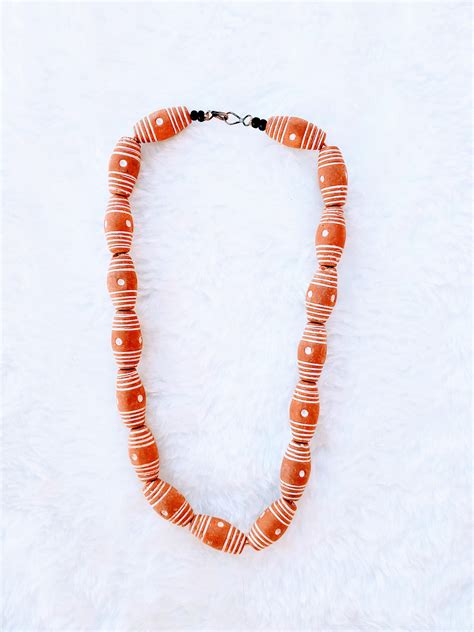 Collar abalorios grandes Continuara.org