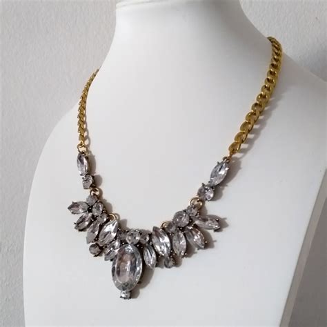 Collar dorado envejecido Continuara.org