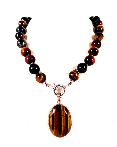 Collar piedra ojo Continuara.org