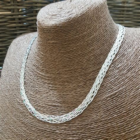 Collar plata ley Continuara.org