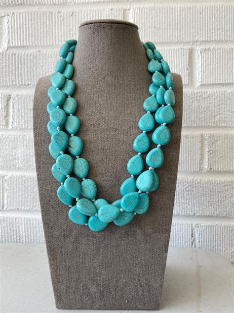 Collar turquesa Continuara.org