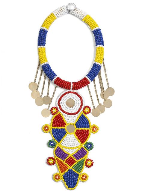 Collares estilo masai Continuara.org