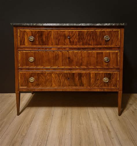 Comoda madera marmol Continuara.org