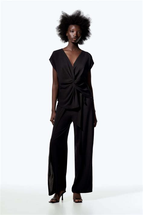 Conjunto camisola pantalon Continuara.org