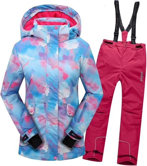 Conjunto nieve esqui Continuara.org