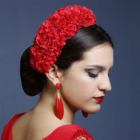 Corona flores flamenca Continuara.org