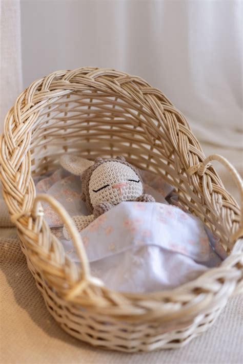 Cuna bebe mimbre Continuara.org