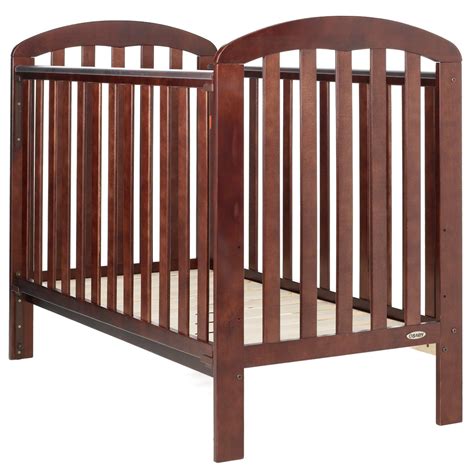 Cuna madera marron Continuara.org