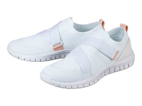 Deportivas blancas talla Continuara.org