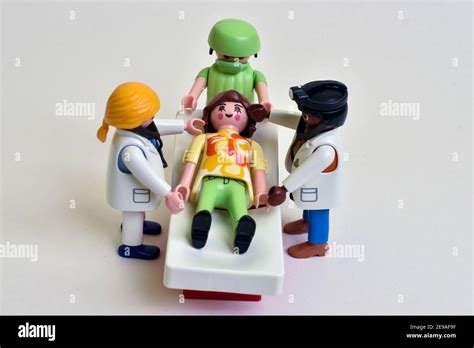 Doctor doctoras playmobil Continuara.org