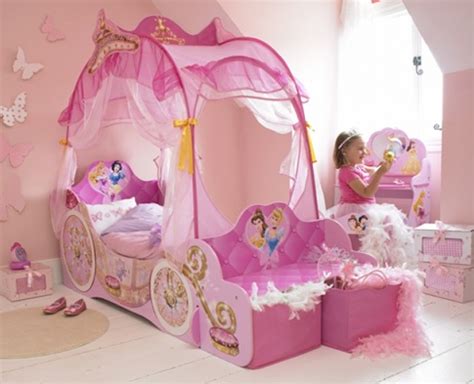 Dormitorio princesas Continuara.org