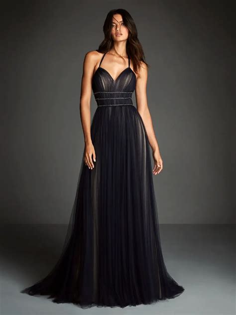 Elegante vestido Continuara.org