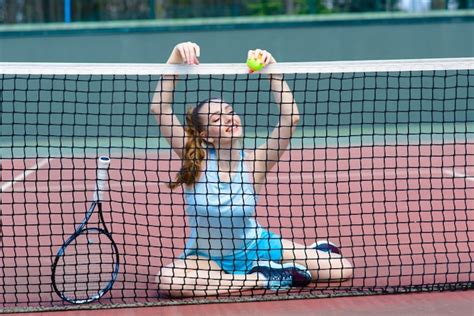 Equipo tennis mujer Continuara.org