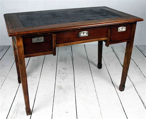 Escritorio antiguo madera Continuara.org