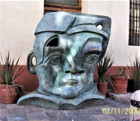 Escultura jose luis Continuara.org
