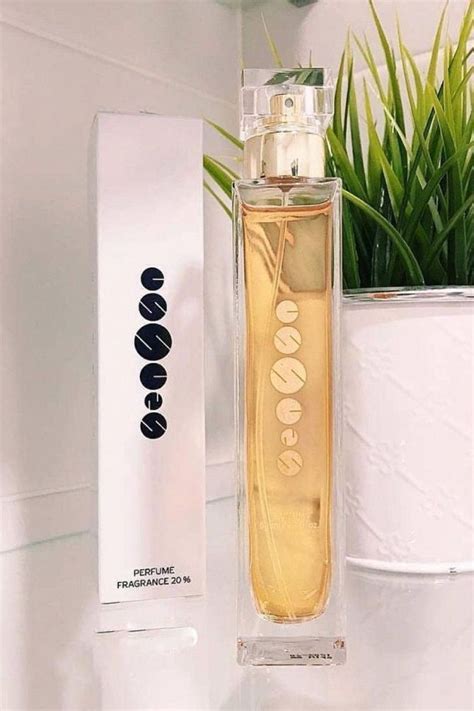 Essens perfumes Continuara.org