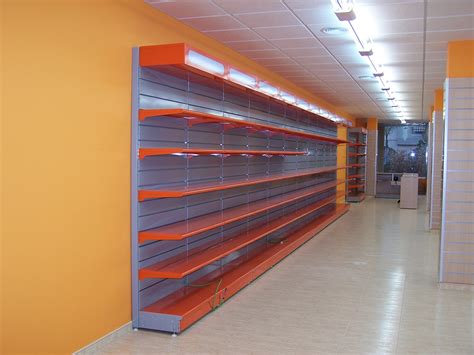 Estanterias tienda Continuara.org