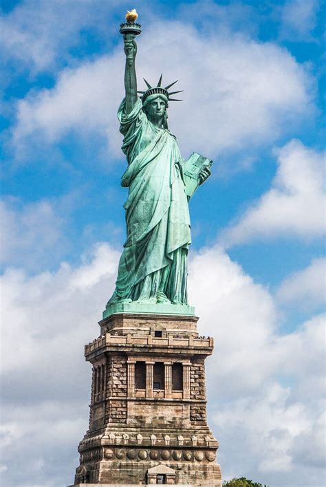 Estatua Continuara.org