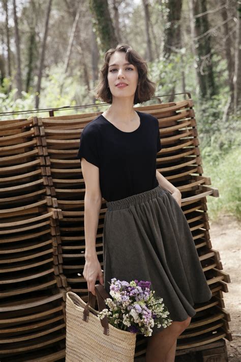 Falda pana fina Continuara.org