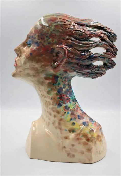 Figura ceramica Continuara.org