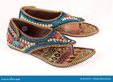 Figura sandal india Continuara.org