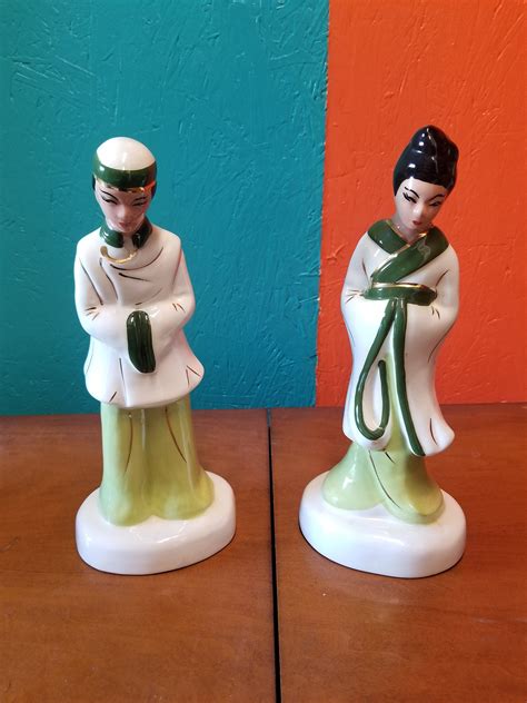 Figuras asiaticas alto Continuara.org
