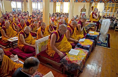 Figuras monjes tibetanos Continuara.org